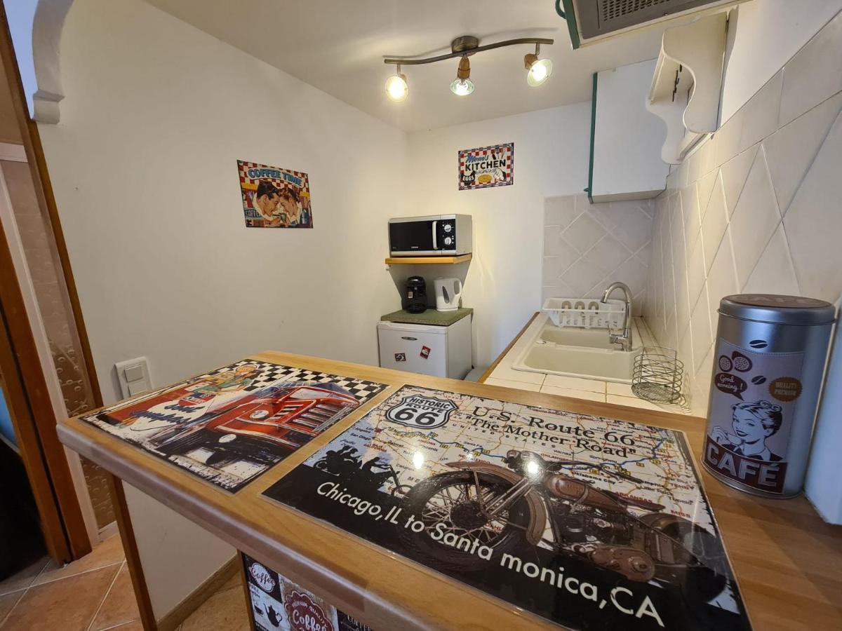 Studio Vintage Carnoules  Екстериор снимка